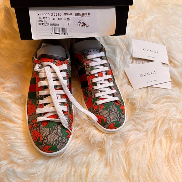 Gucci New Ace Women Sneaker - Picture 7 of 7